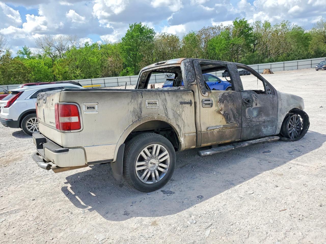 2008 Lincoln Mark LT