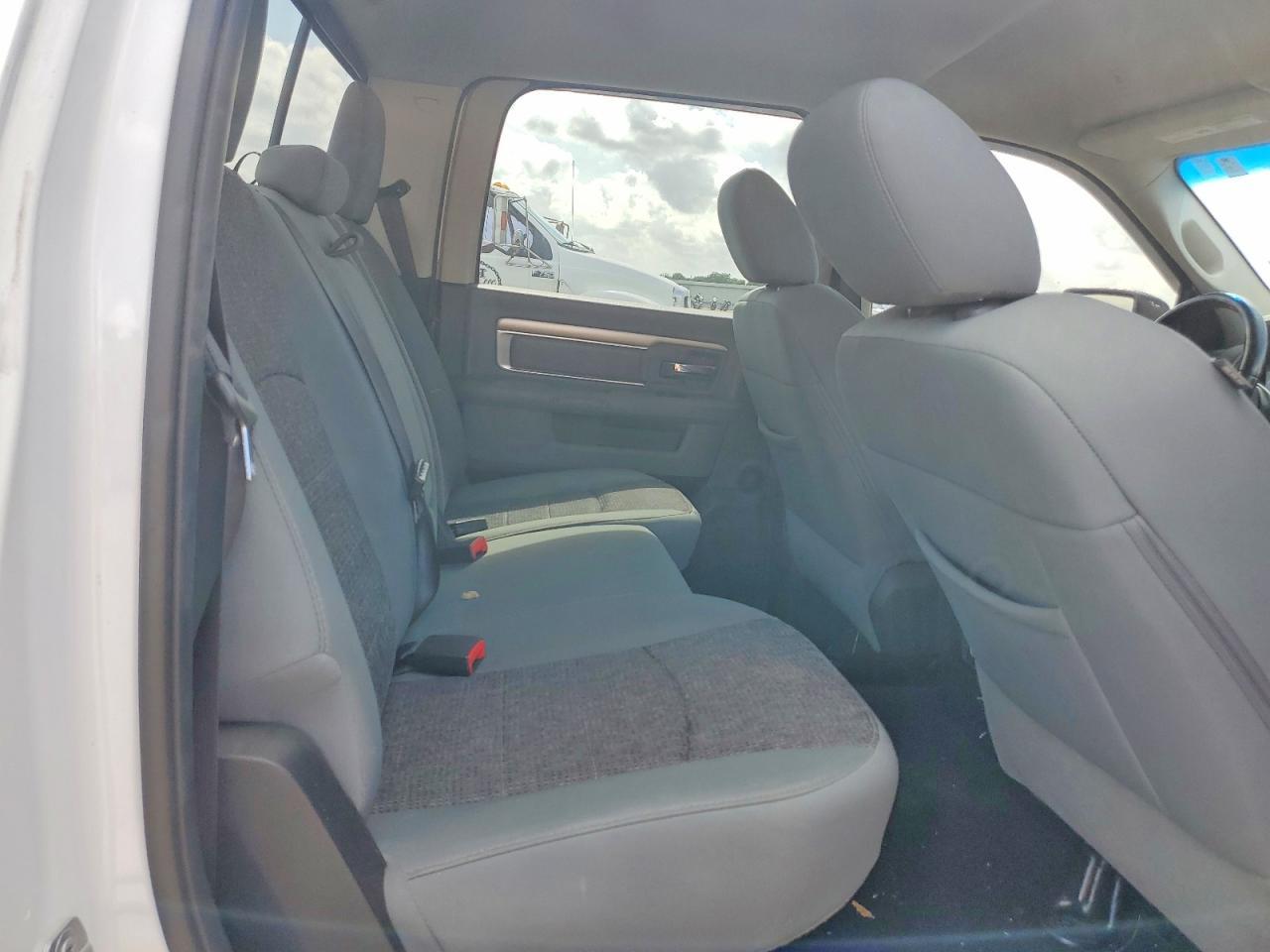 2017 Dodge RAM 1500 SLT