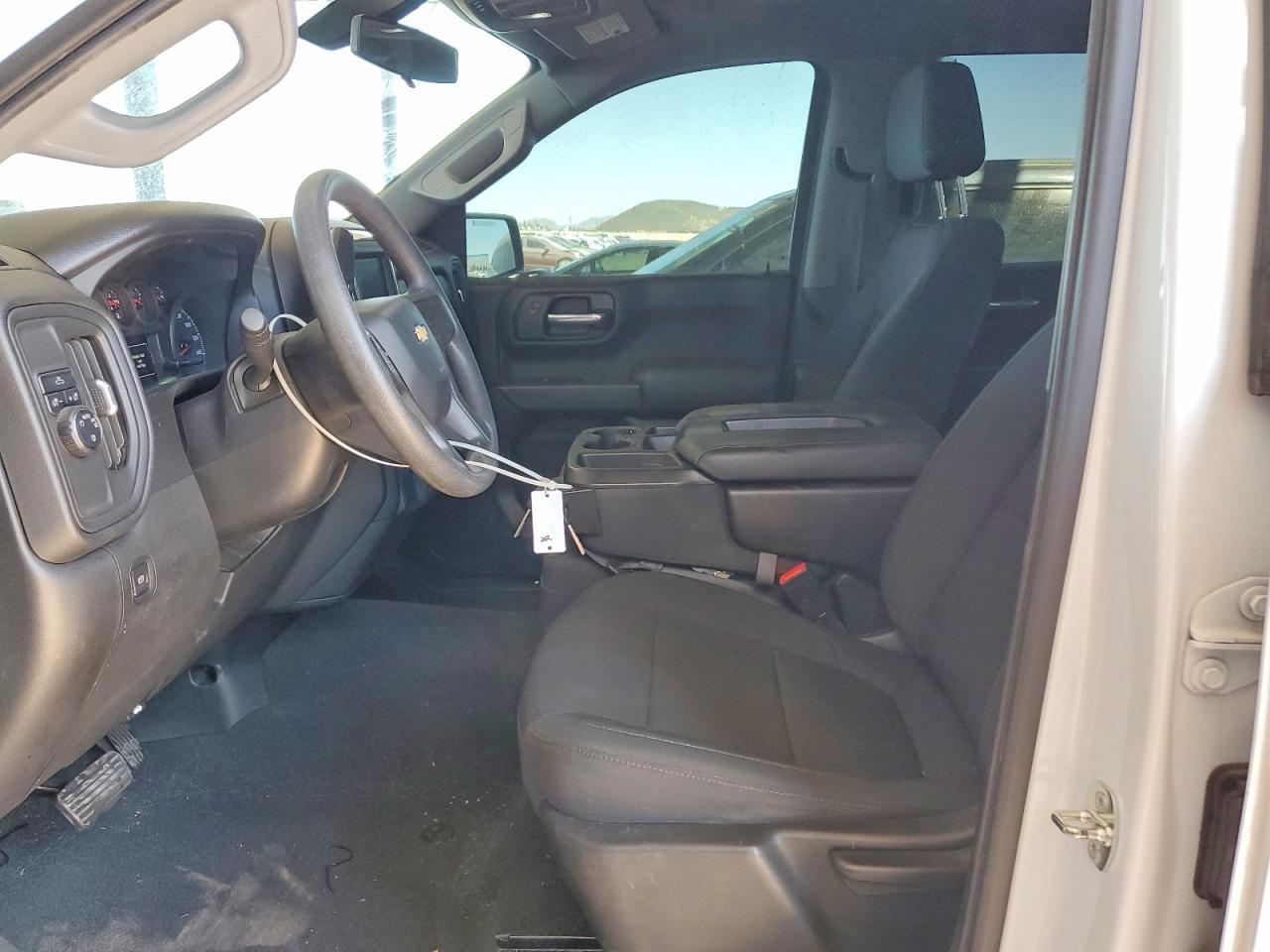 2021 Chevrolet Silverado C1500 Custom