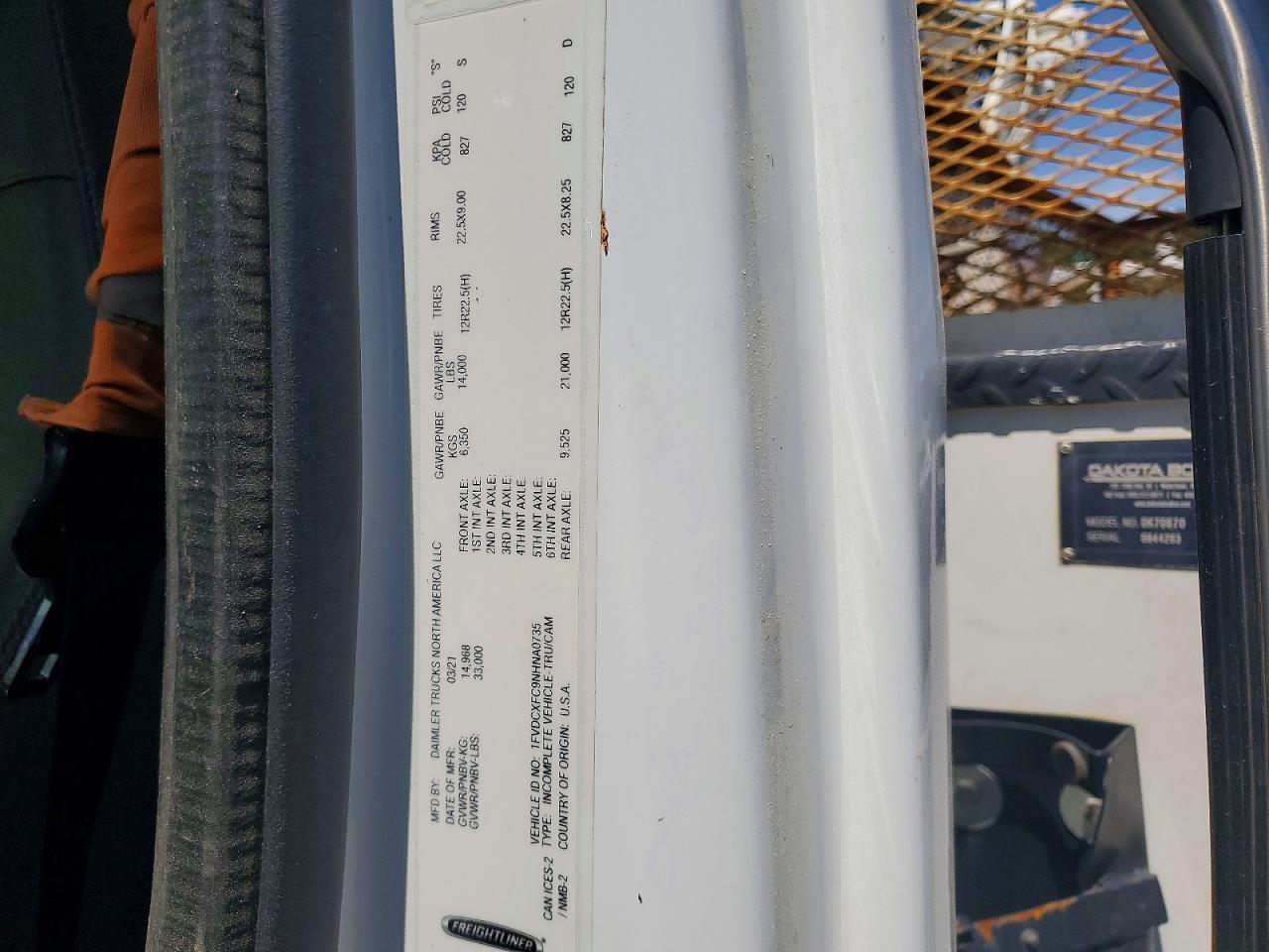 2022 Freigliner 2022 Freightliner Business Class M2 Digger Derrick