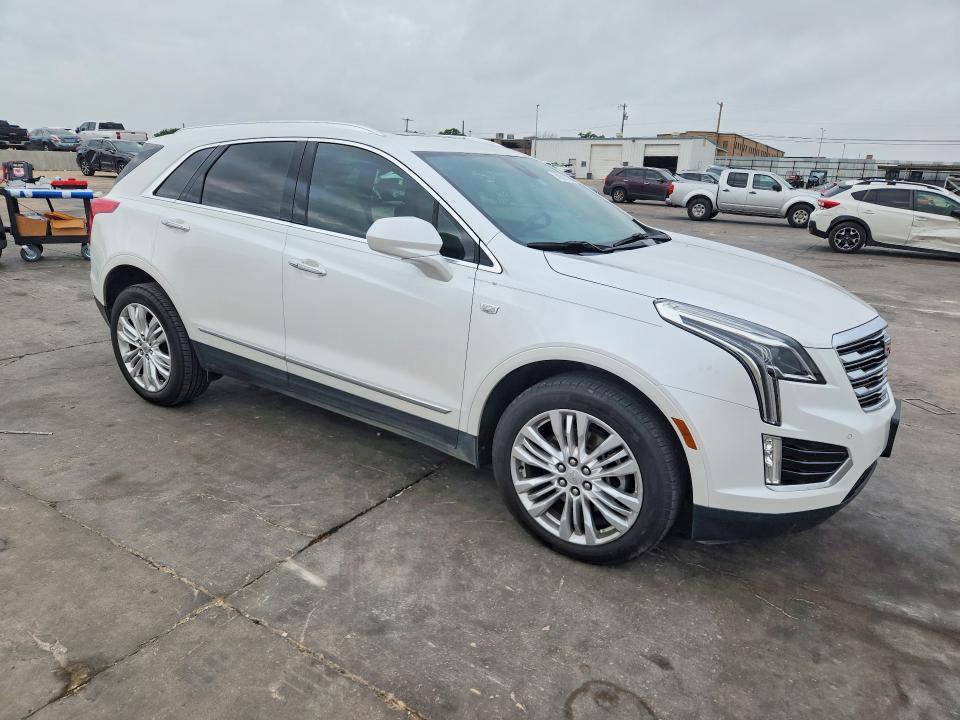 2017 Cadillac XT5 Premium Luxury