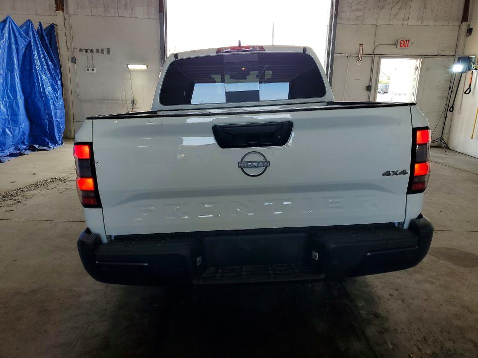 2025 Nissan Frontier S