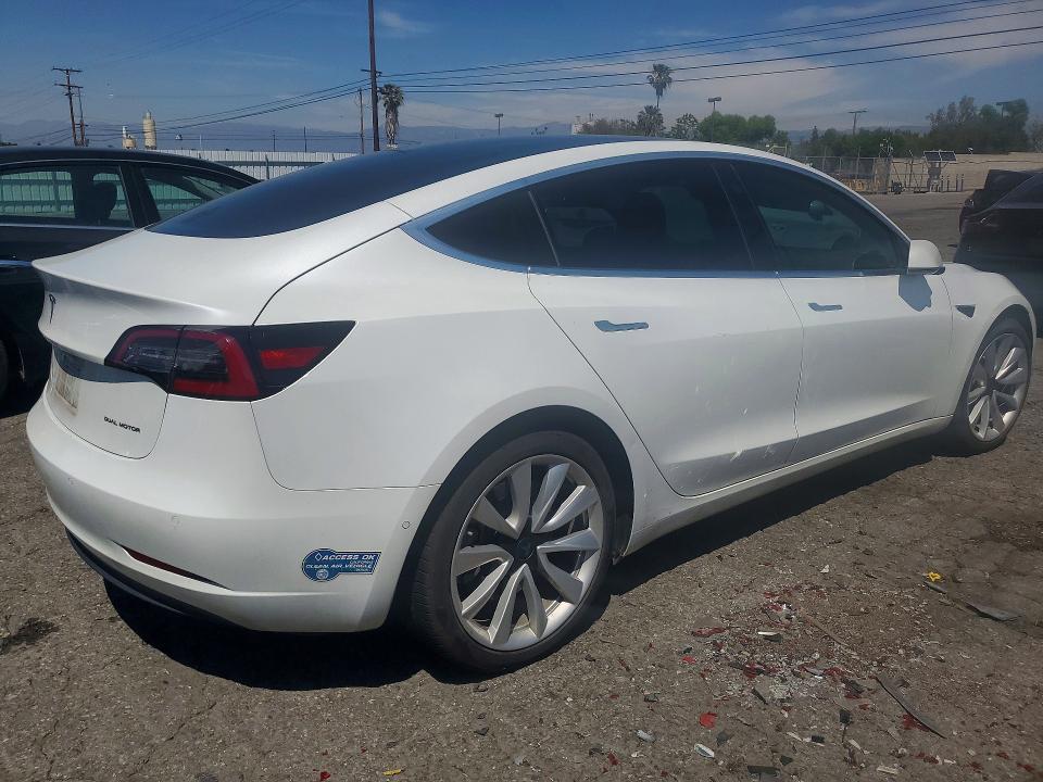 2020 Tesla Model 3