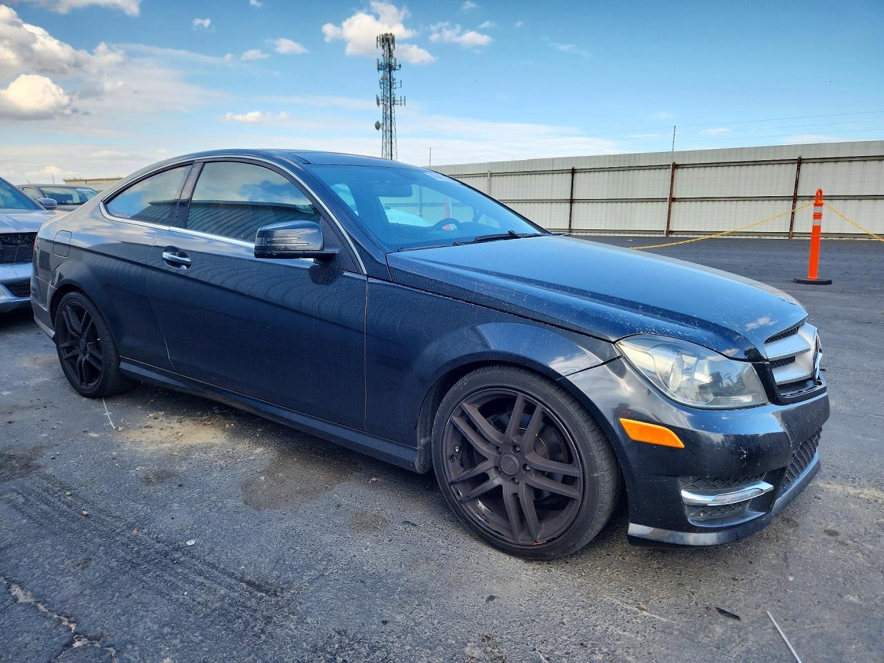 2013 Mercedes-Benz C 250