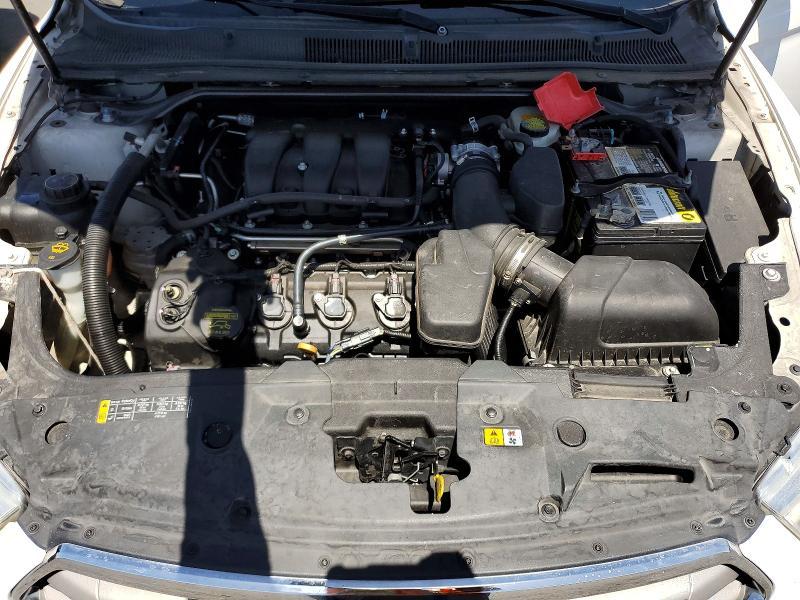 2013 Ford Taurus se