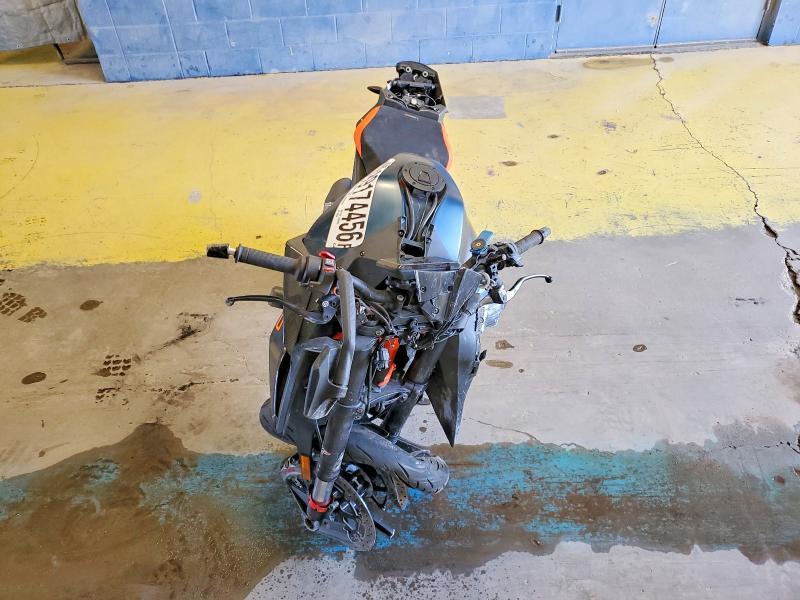 2020 KTM 1290 Super Duke R