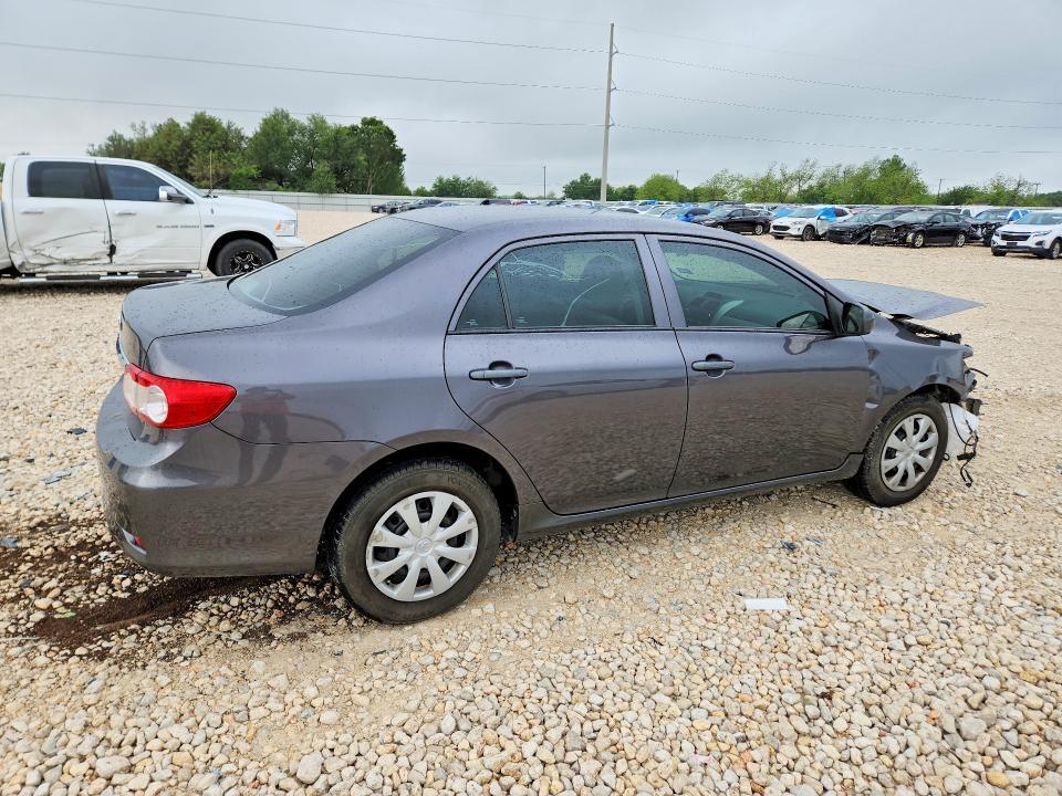 2013 Toyota Corolla l