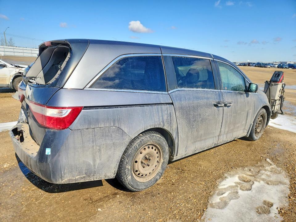 2013 Honda Odyssey lx