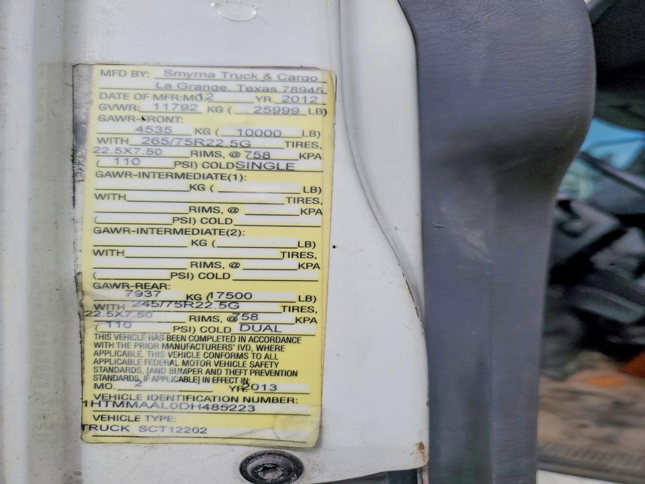 2013 International 4300 BOX Truck