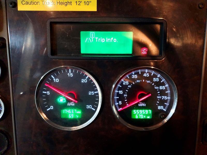 2017 Kenworth T370 BOX Truck