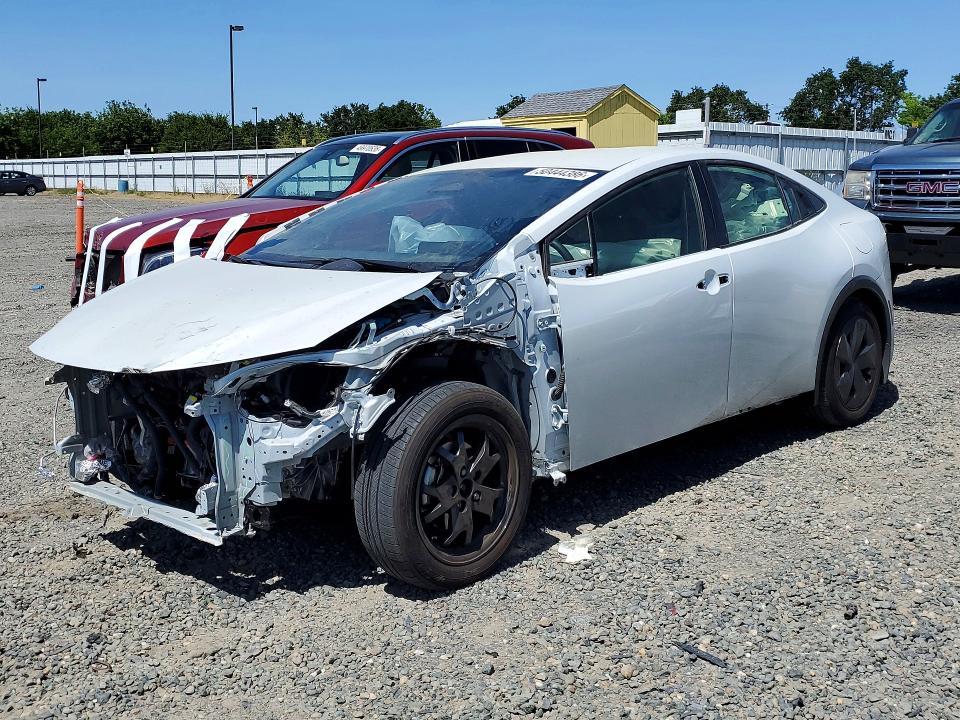 2024 Toyota Prius le