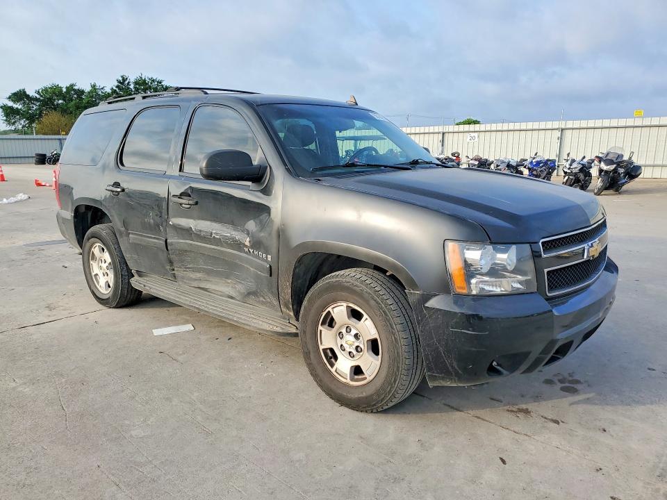2011 Chevrolet Tahoe C1500 ls