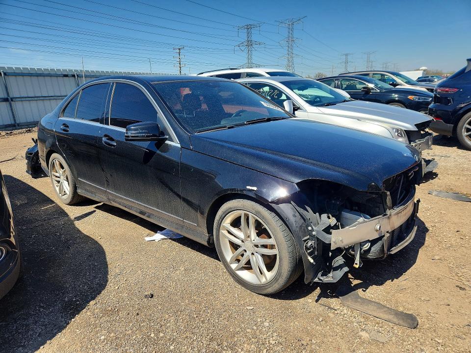 2014 Mercedes-Benz C 250