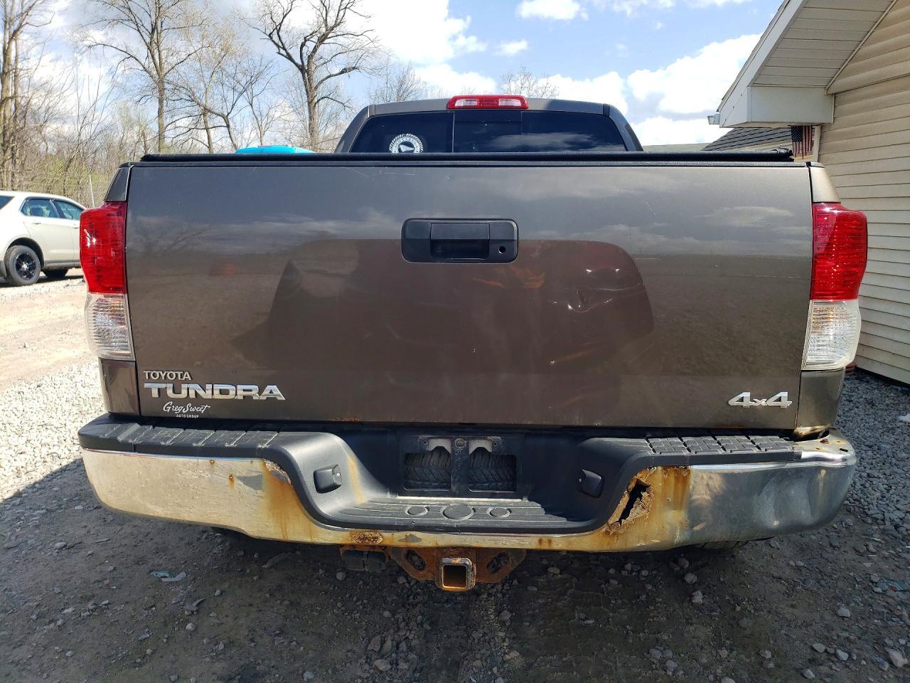 2011 Toyota Tundra Grade