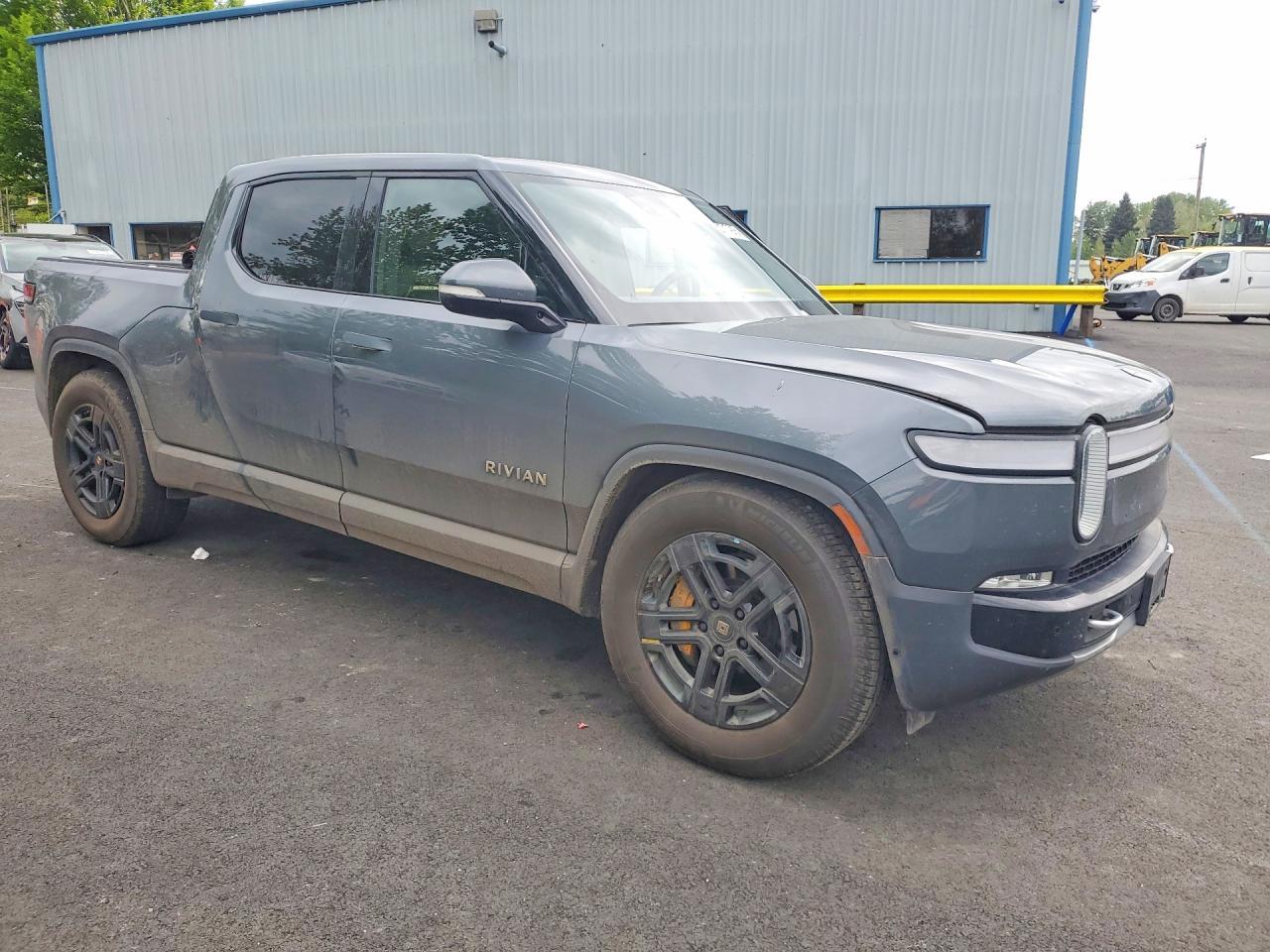 2022 Rivian R1T Adventure