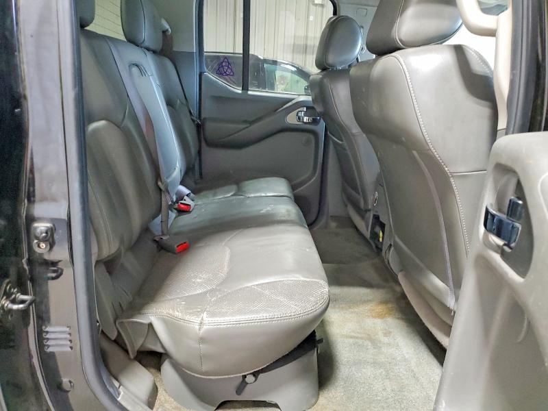 2005 Nissan Frontier SE