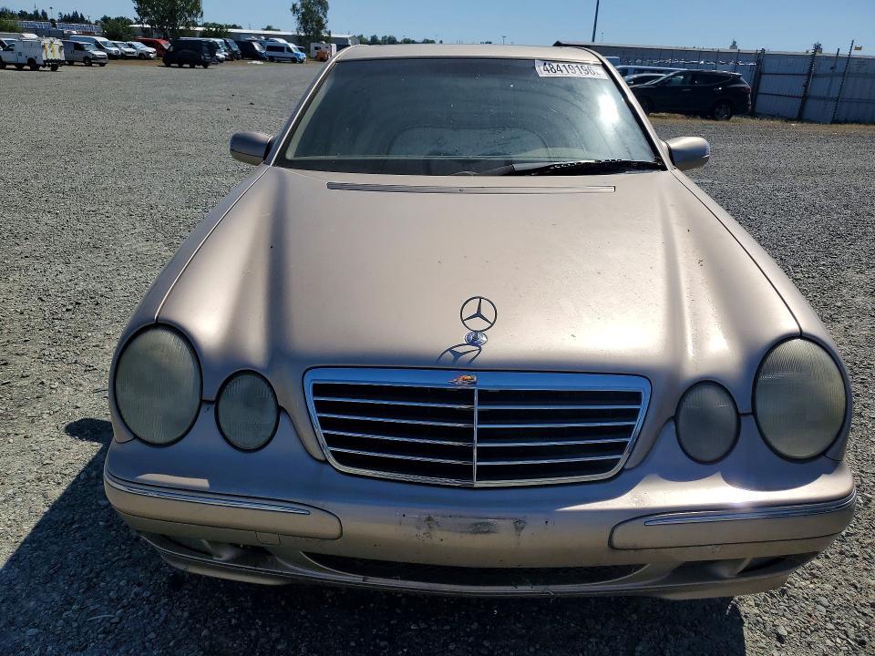 2000 Mercedes-Benz E 320