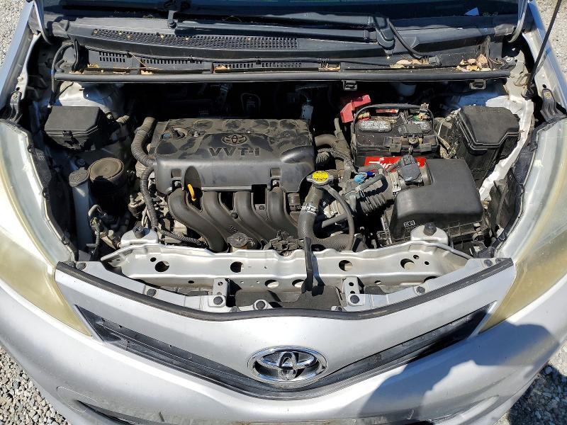 2012 Toyota Yaris 5-door le