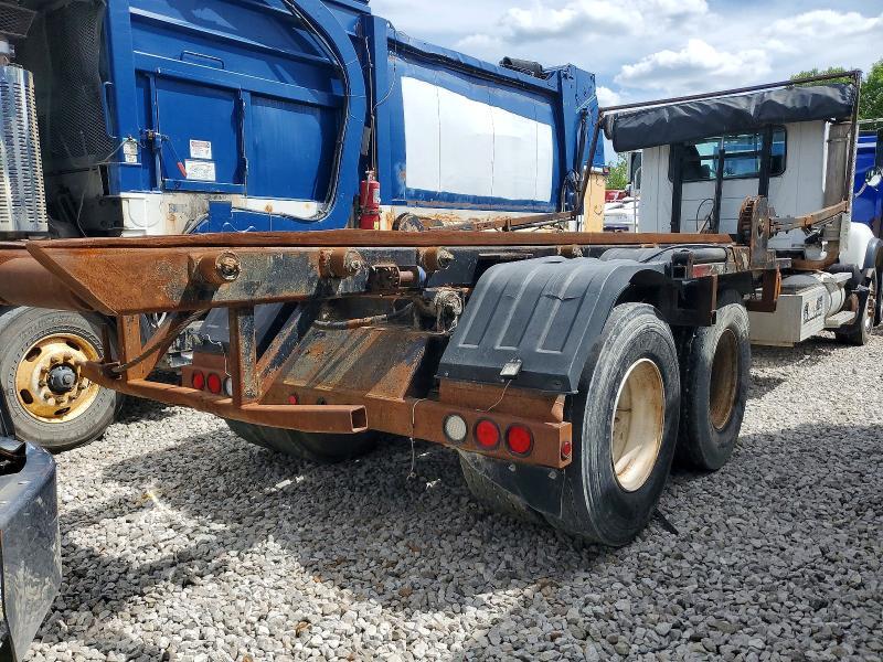 2003 Mack CV713 ROLL-OFF Container Truck