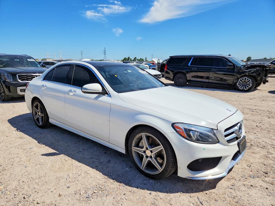 2015 Mercedes-Benz C300