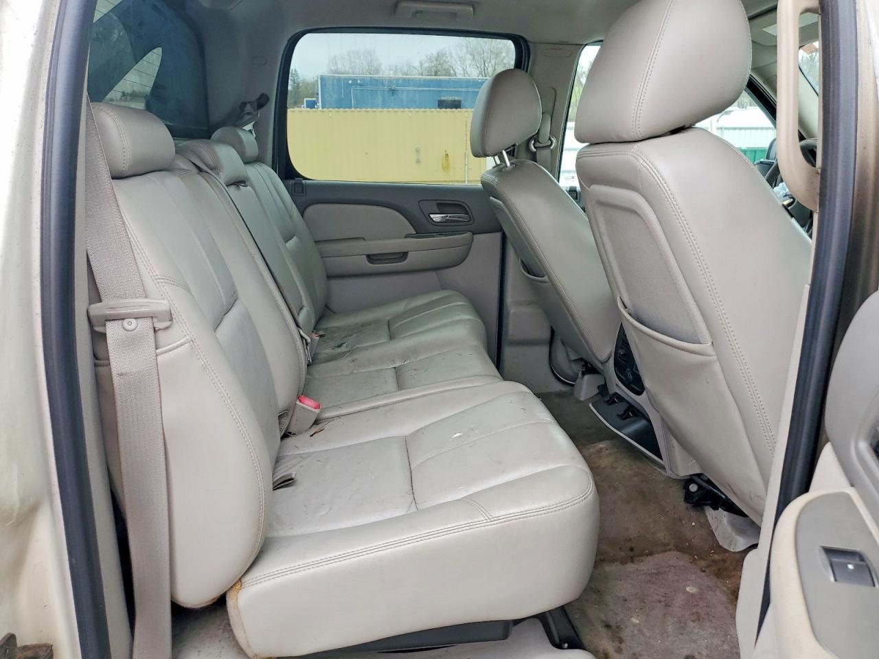 2011 Chevrolet Avalanche LT
