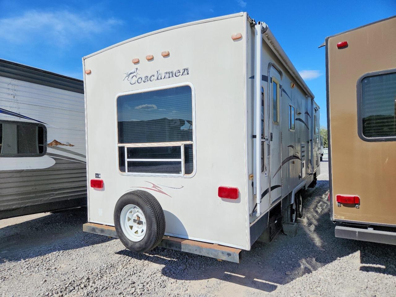 2006 Coachmen Camper