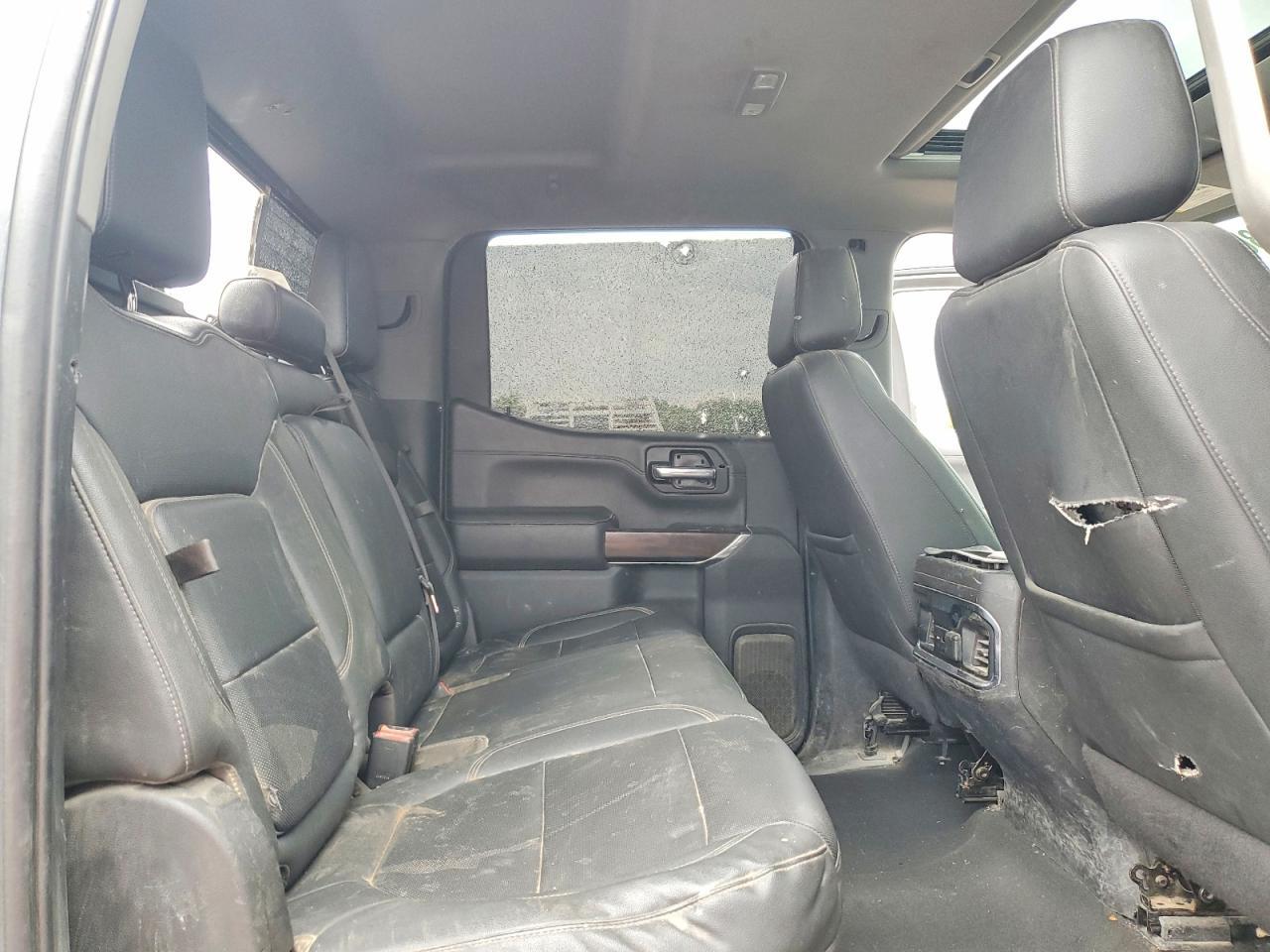 2022 GMC Sierra Limited K1500 SLT