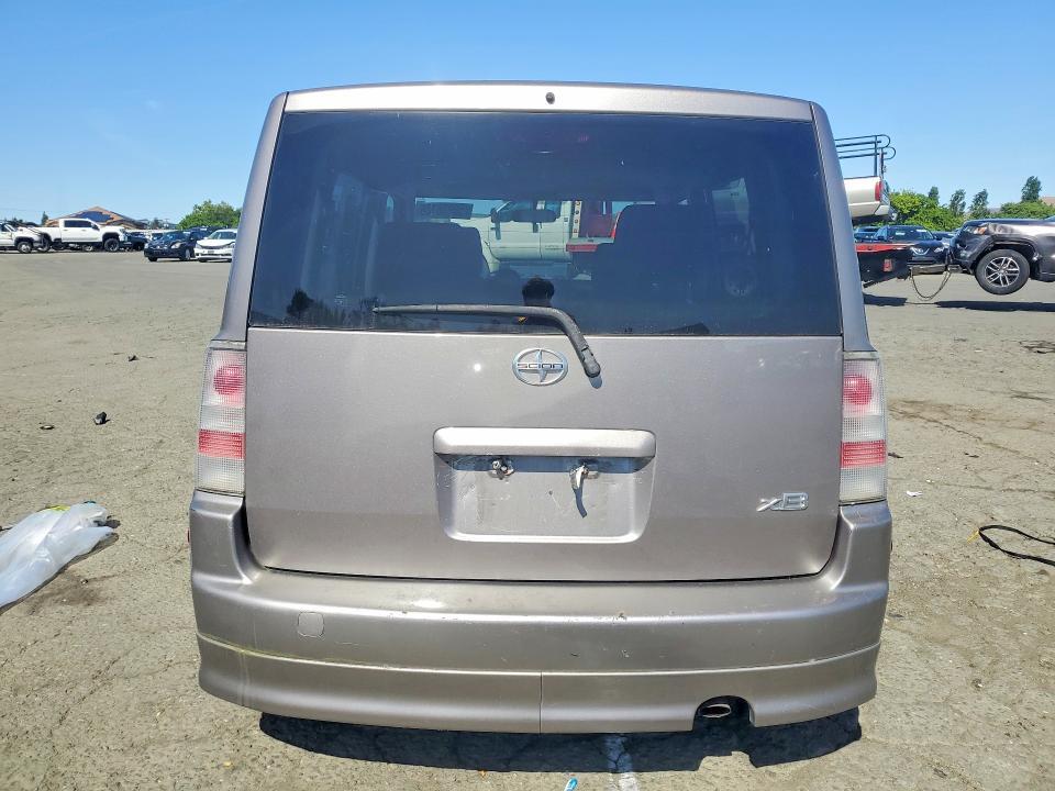 2005 Scion XB