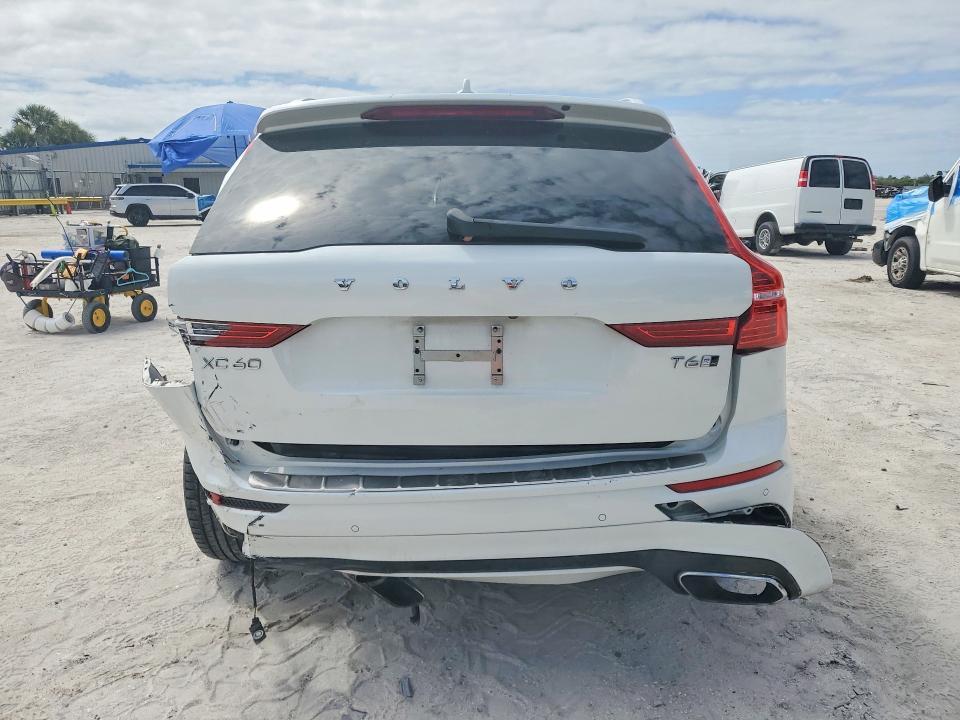 2018 Volvo Xc60 T6 R-design