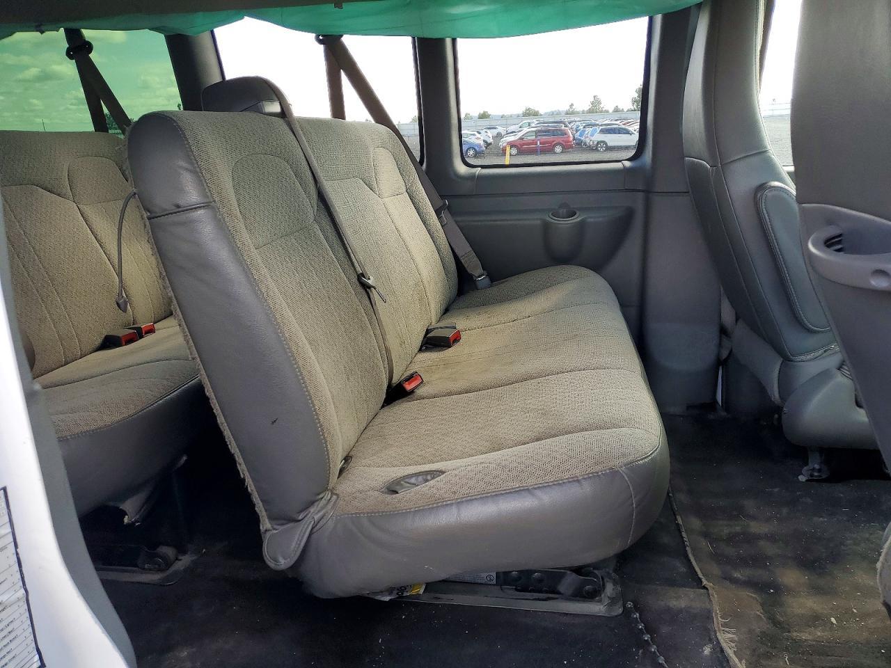 2020 Chevrolet Express G3500 LT