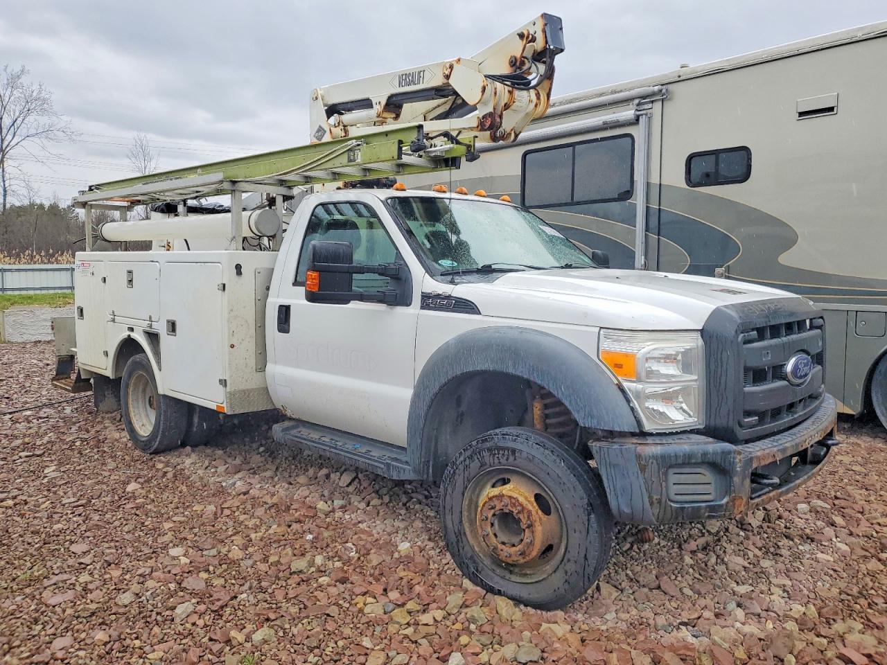 2012 Ford F450 Super Duty Bucket Truck