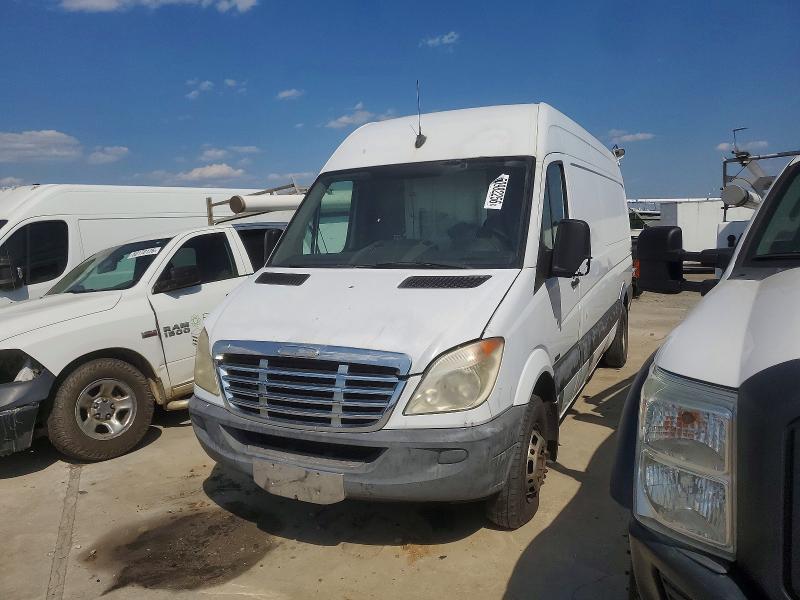 2010 Freigliner Sprinter