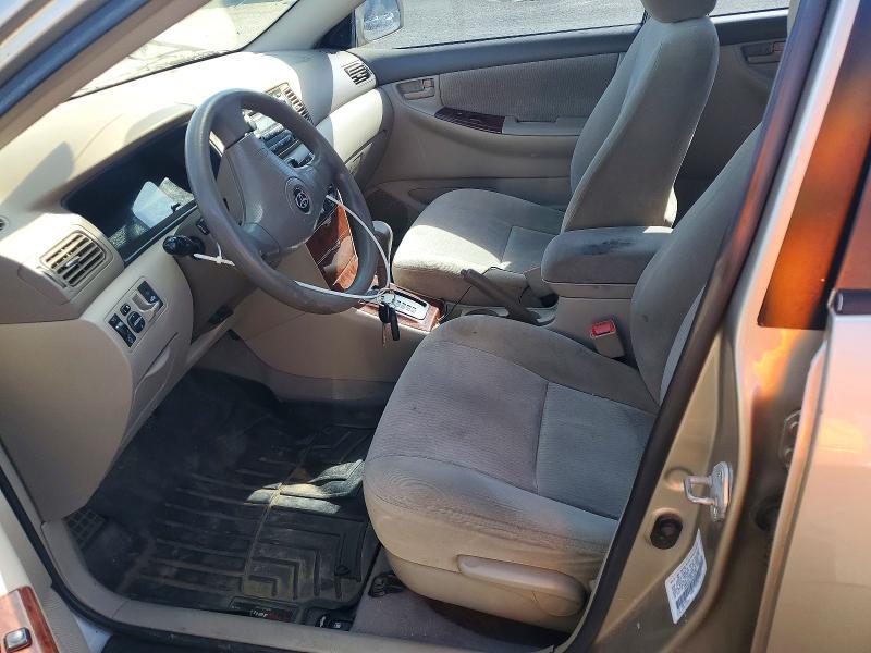 2005 Toyota Corolla le