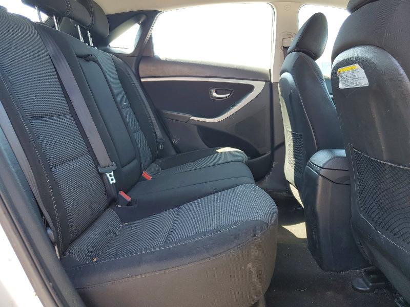 2016 Hyundai Elantra gt Base