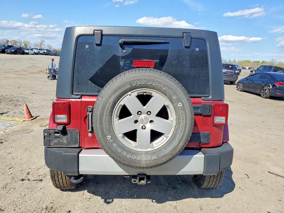 2012 Jeep Wrangler Unlimited Sahara