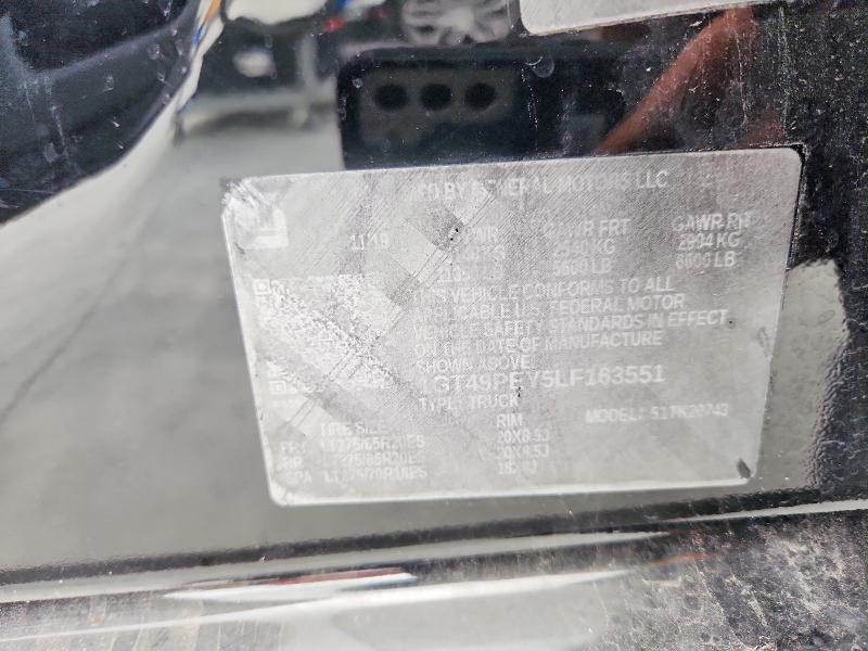 2020 GMC Sierra K2500 AT4