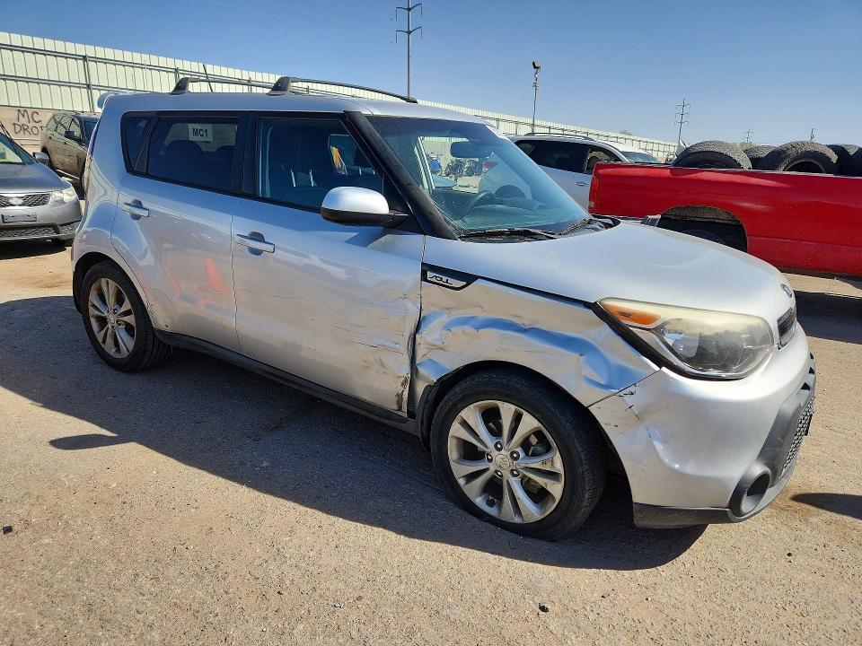 2015 KIA Soul +