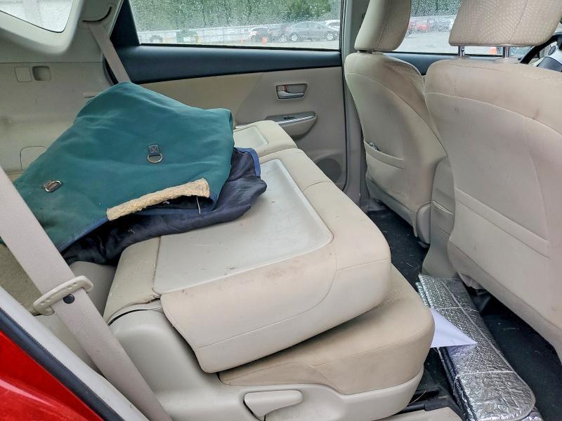 2013 Toyota Prius v two