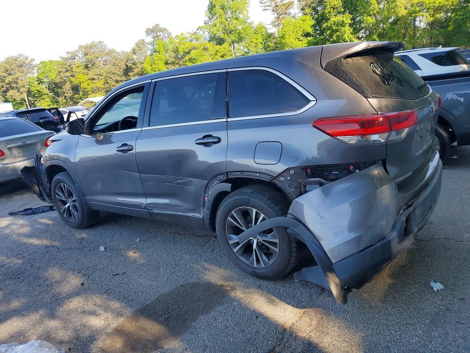 2018 Toyota Highlander le