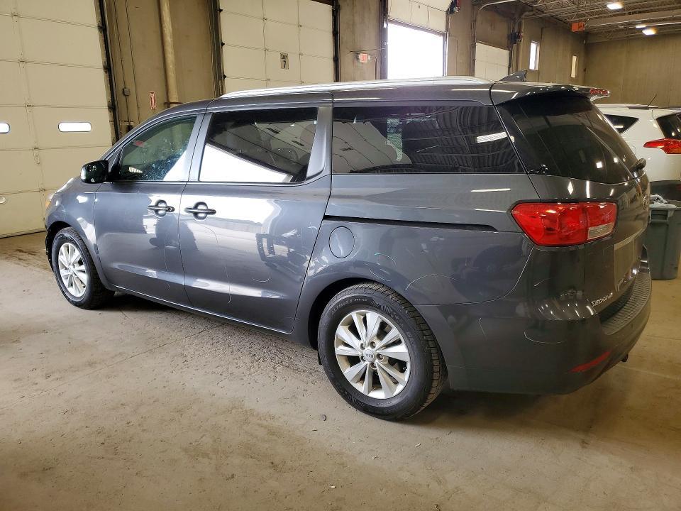 2017 KIA Sedona lx
