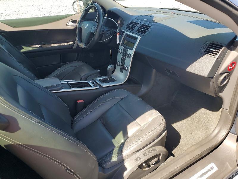 2013 Volvo C70 T5