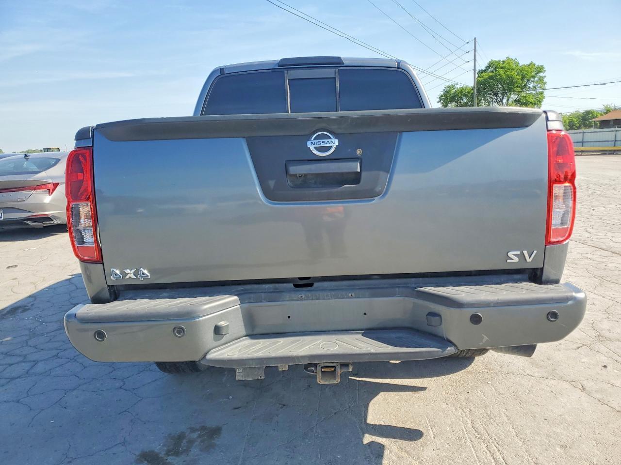 2020 Nissan Frontier SV