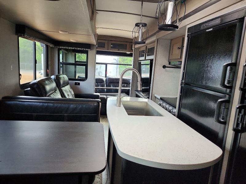2019 Keystone Outback Camper
