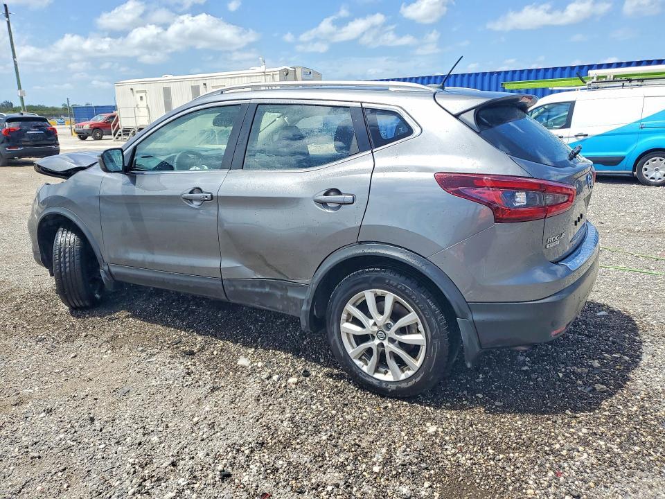 2021 Nissan Rogue Sport sv