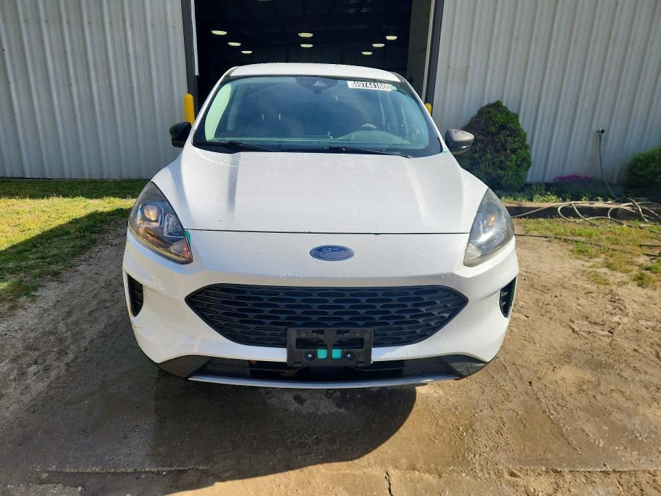 2022 Ford Escape s