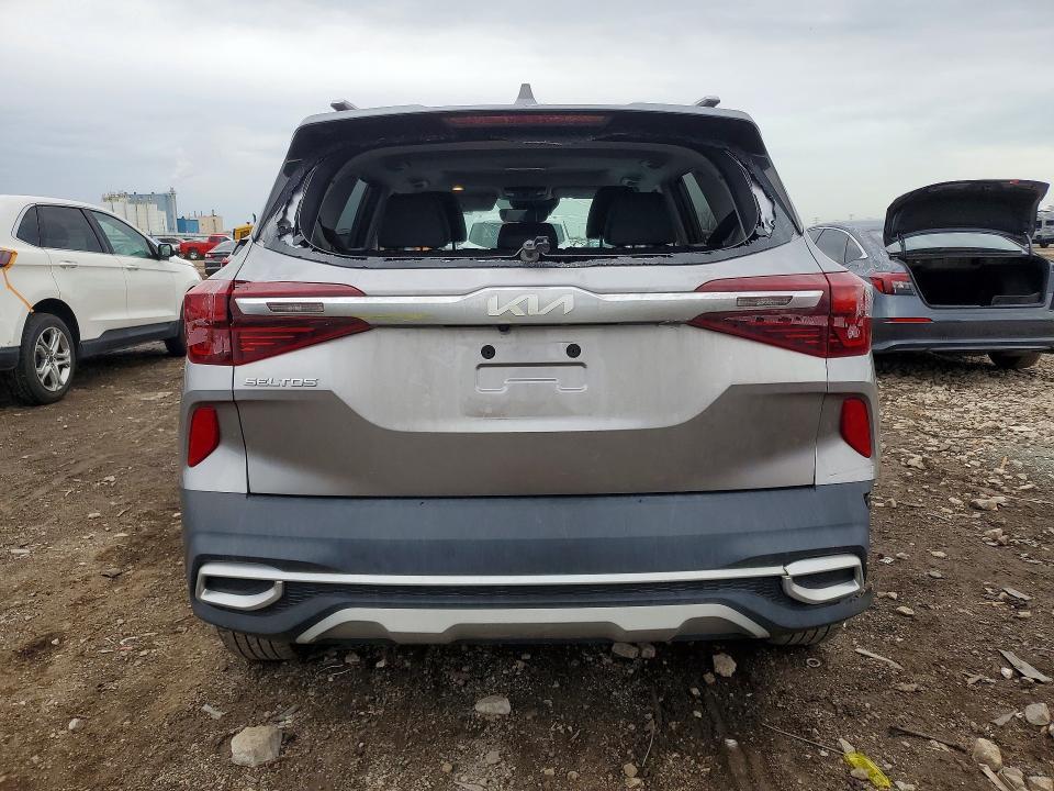 2022 KIA Seltos ex