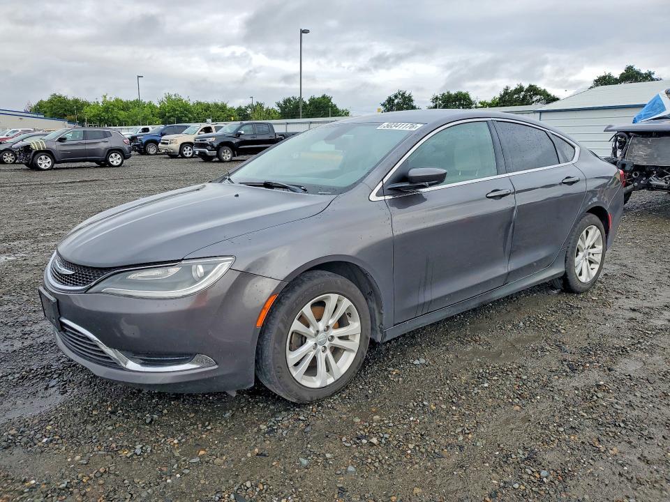 2015 Chrysler 200 Limited