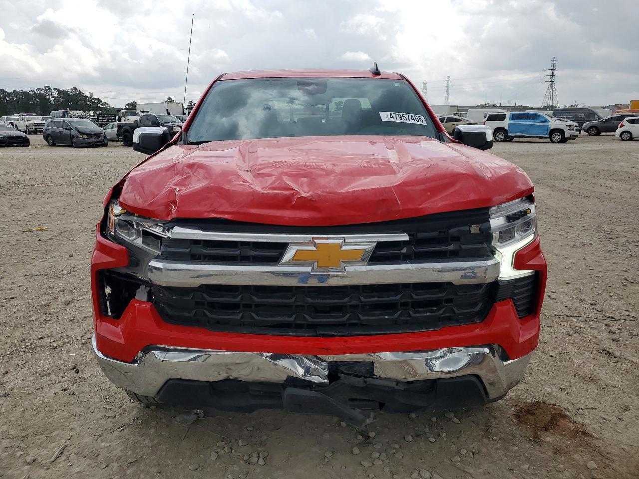 2025 Chevrolet Silverado C1500 LT