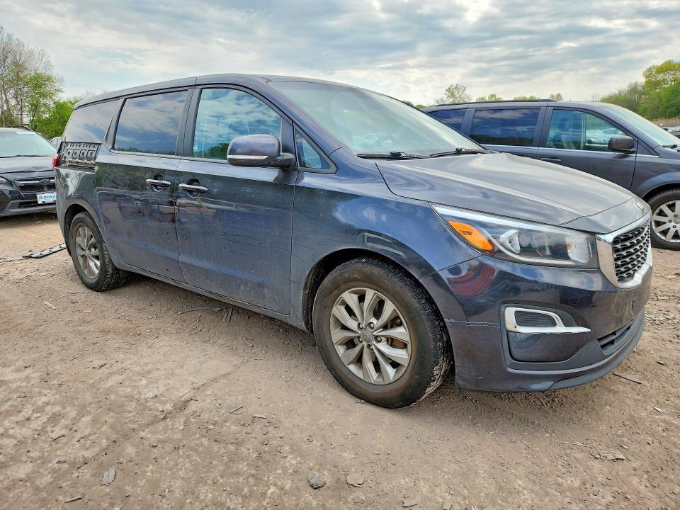 2019 KIA Sedona lx