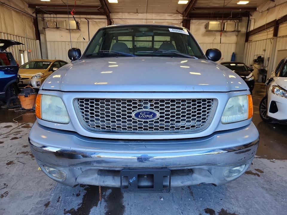 2004 Ford F150 Flatbed Truck